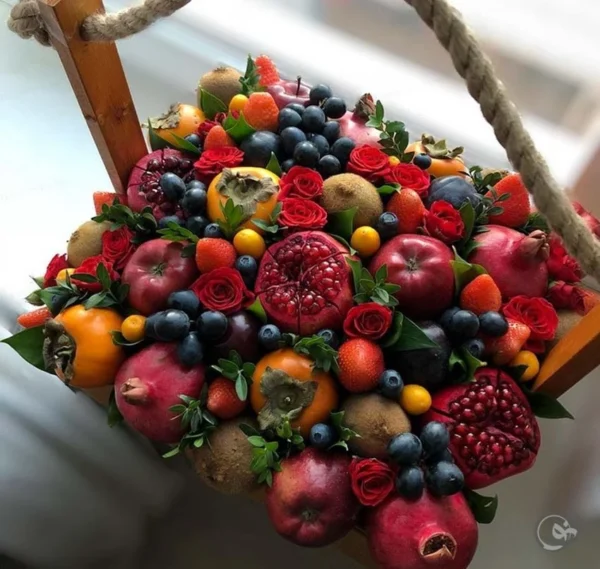 اسانس خوشبوکننده گلی میوه ای
